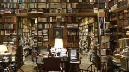 The mystery library that has wowed the internet