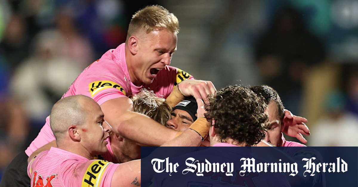Panthers to face Bulldogs in blockbuster semi-final after ending Warriors’ season