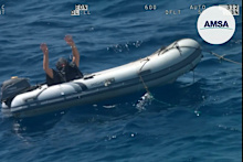 A solo sailor is safe and well after a dramatic rescue from the Indian Ocean, 1000 kilometres off the Western Australia coast.