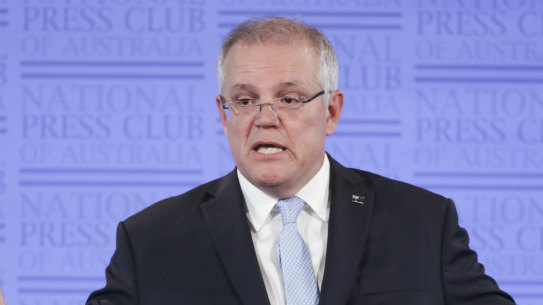 Prime Minister Scott Morrison wants to bring businesses and unions together to find a path out of the coronavirus pandemic.