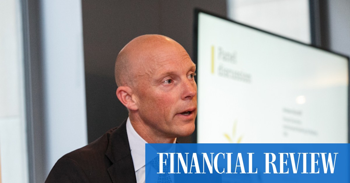 Apollo Global poaches three senior CBA markets operatives - Vimarsana News