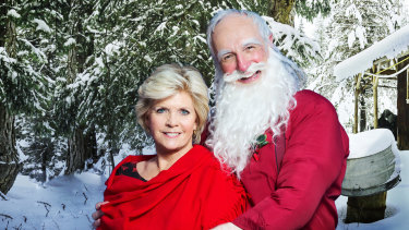 Baxter Christmas 2022 Reuniting The Parents From Family Ties Can Only Mean It's Christmas