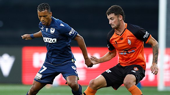 Nani controls the ball under pressure from Jordan Courtney-Perkins.