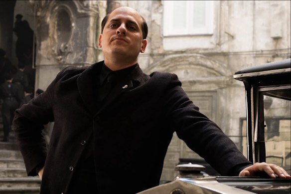 Luca Marinelli as Benito Mussolini in Mussolini: Son of the Century.