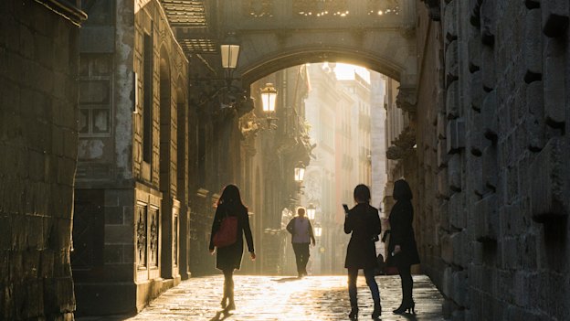 Carrer del Bisbe, in the Gothic Quarter of Barcelona.