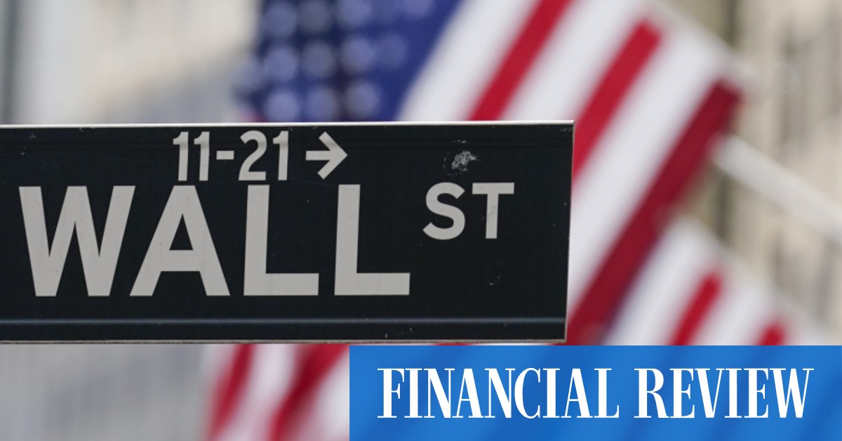 US stocks mixed, oil extends retreat