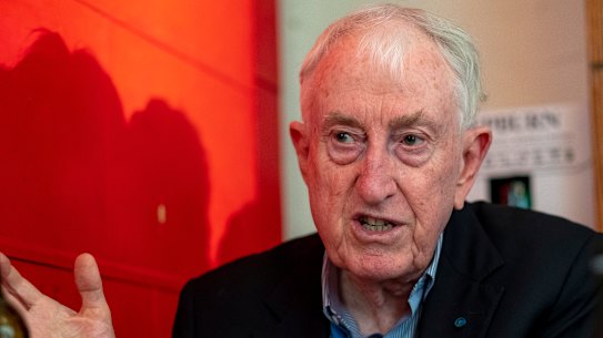 “His fresh voice and fresh take on things is a really important reminder of how we can view the scientific journey”, says Sonya Pemberton of Professor Peter Doherty, who features prominently in her film Cracking COVID.