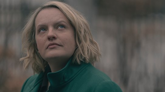 Elisabeth Moss in the final episode of The Handmaid’s Tale. 