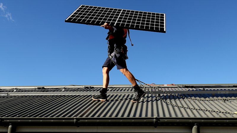 How to get three hours of free electricity each day to cut your power bills