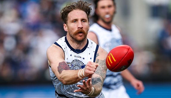 Zach Tuohy is one of Ireland’s greatest AFL footballers.