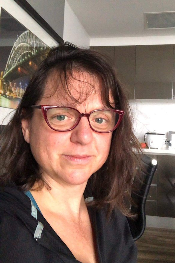 Linda Vass’s trip to see her sick mother in South Australia has been delayed after a person on her flight tested positive to the Omicron variant.