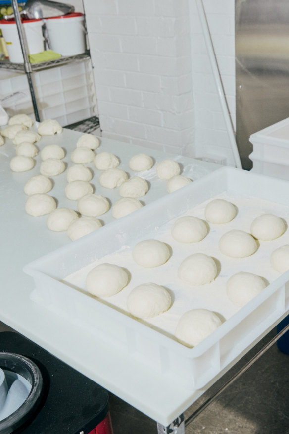 Bagels ready for boiling and baking.