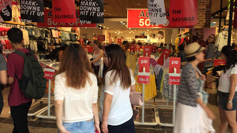 Brisbane Christmas shopping 2018 Queen Street Mall.