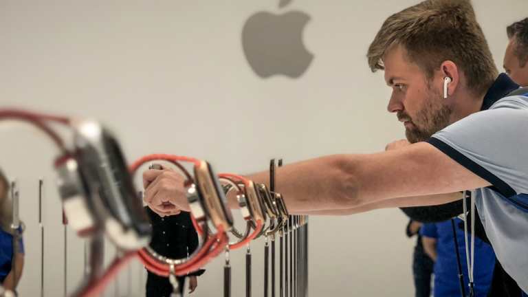 The new Apple Watch Series 4.