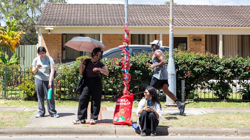 Tinsel and Christmas cards: Emma’s push for more bus shelters in western Sydney
