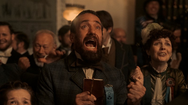Matthew Macfadyen kot komično neroden morilec predsednika v novi Netflixovi drami