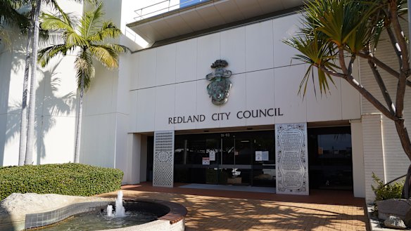 Redlands Investment Corporation reports to the council.