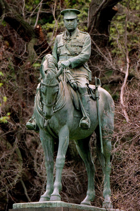 The statue of Lieutenant General Sir John Monash, Birdwood Avenue, Kings Domain, Melbourne.