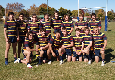 Isaah Yeo (fifth from left, back row) with the 2012 St Johns College team.