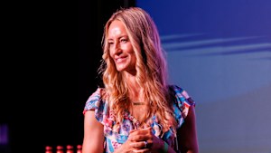   Mindy Woods
