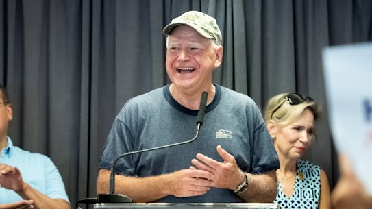 Tim Walz will be well received by American voters, unlike Donald Trump’s running mate, J.D. Vance.