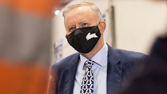 Anthony Albanese speaks to a rail worker at Aries Rail on March 3, 2022 in Perth, Australia.