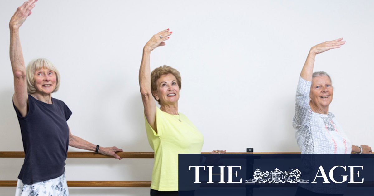 Silver Swans: Ballet classes for people over 55, first time or returning - Vimarsana News