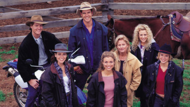 The cast of McLeodâ€™s Daughters.
