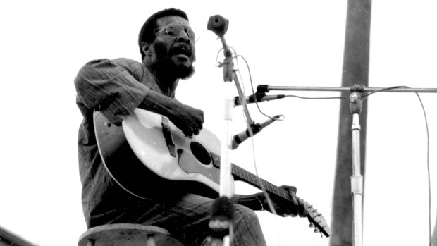 Richie Havens on stage at Woodstock.