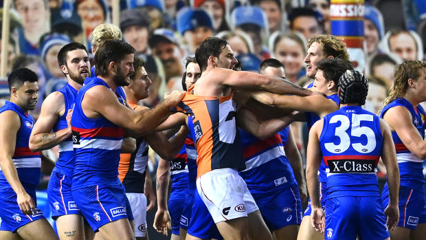 Tensions boiled over between Bulldogs and Giants players.