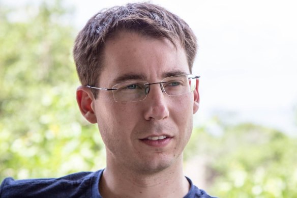 Australian computer security researcher Mark Dowd.