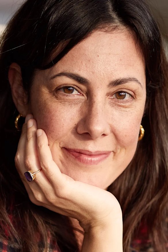 저자 시타 워커.