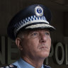 Top cop takes control of worsening outbreak as inner Sydney warned of more restrictions