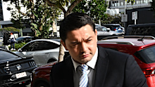 South Sydney hooker Brandon Smith has had a betting charge withdrawn in a Gold Coast court.