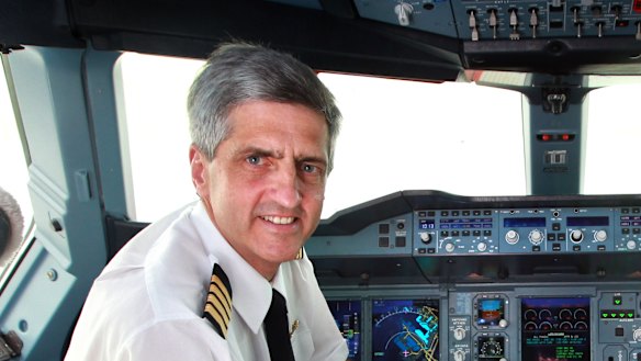 The pilot of flight QF32, Richard de Crespigny.