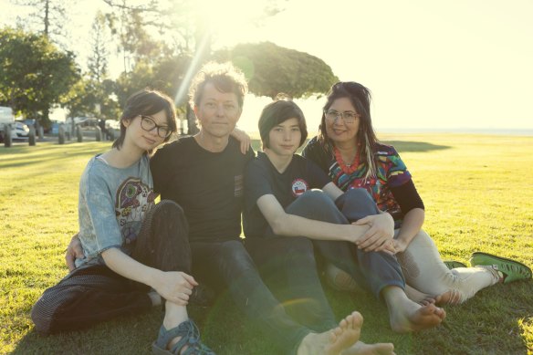 Zidia Valdebenito (right) with her partner Andrew and children Zye and Matayo.