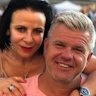 Nick Panagiotopoulos, who died in 2021 following a long wait for an ambulance, and his wife Belinda.