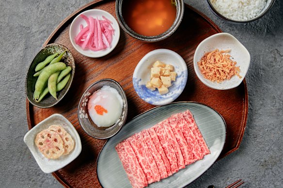Wagyu short rib teishoku (set meal) served with rice, miso soup and more.