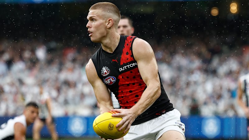 ‘You can’t have 10 inside midfielders’: Dons to blood rookie pair while Tsatas, Hobbs wait their turn