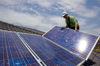 The energy market regulator is imposing new standards for rooftop solar panels. 