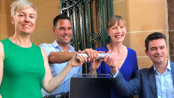 Cross-party harm minimisation roundtable:  Cate Faehrmann MLC (left); NSW Greens; Alex Greenwich MP, Independent; Member for Sydney; Jo Haylen MP, Labor; Member for Summer Hill; Shayne Mallard Liberal Party.