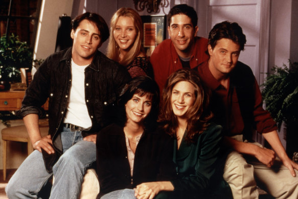 The cast of Friends, including Perry (far right).