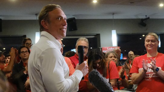 Queensland Labor Opposition Leader Steven Miles speaks to supporters at the Edinburgh Castle Hotel on the night of the Stafford byelection