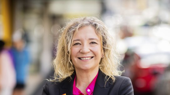 Independent candidate for the seat of Hawthorn Melissa Lowe on Glenferrie Road on Wednesday.