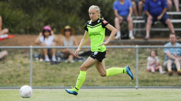 Nikki Flannery  wants her starting spot back at Canberra United. 
