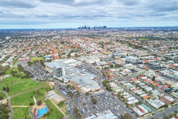 Northcote Plaza has its own Facebook page.
