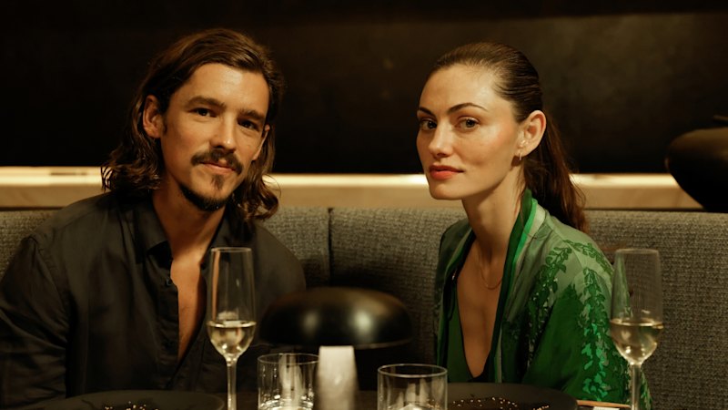 The best compliment you can give Phoebe Tonkin? It’s not what you expect.