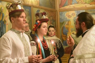 Sviatoslav Fursin and Yaryna Arieva at their wedding in Ukraine last week.
