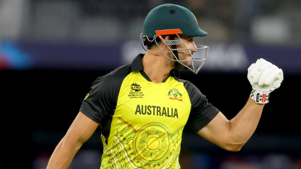 ‘We’ll look to take that game on’: Stoinis aims up at England