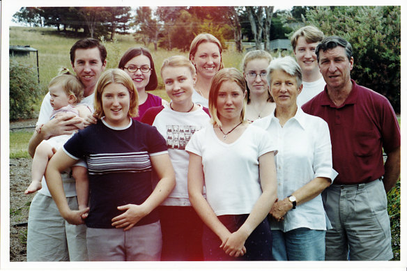 Niamh Maye (centre front plain white shirt) on Christmas Day, 1999.